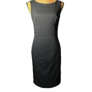 H&M black sleeveless boatneck collared cocktail dress Women’s size 8 | a4
